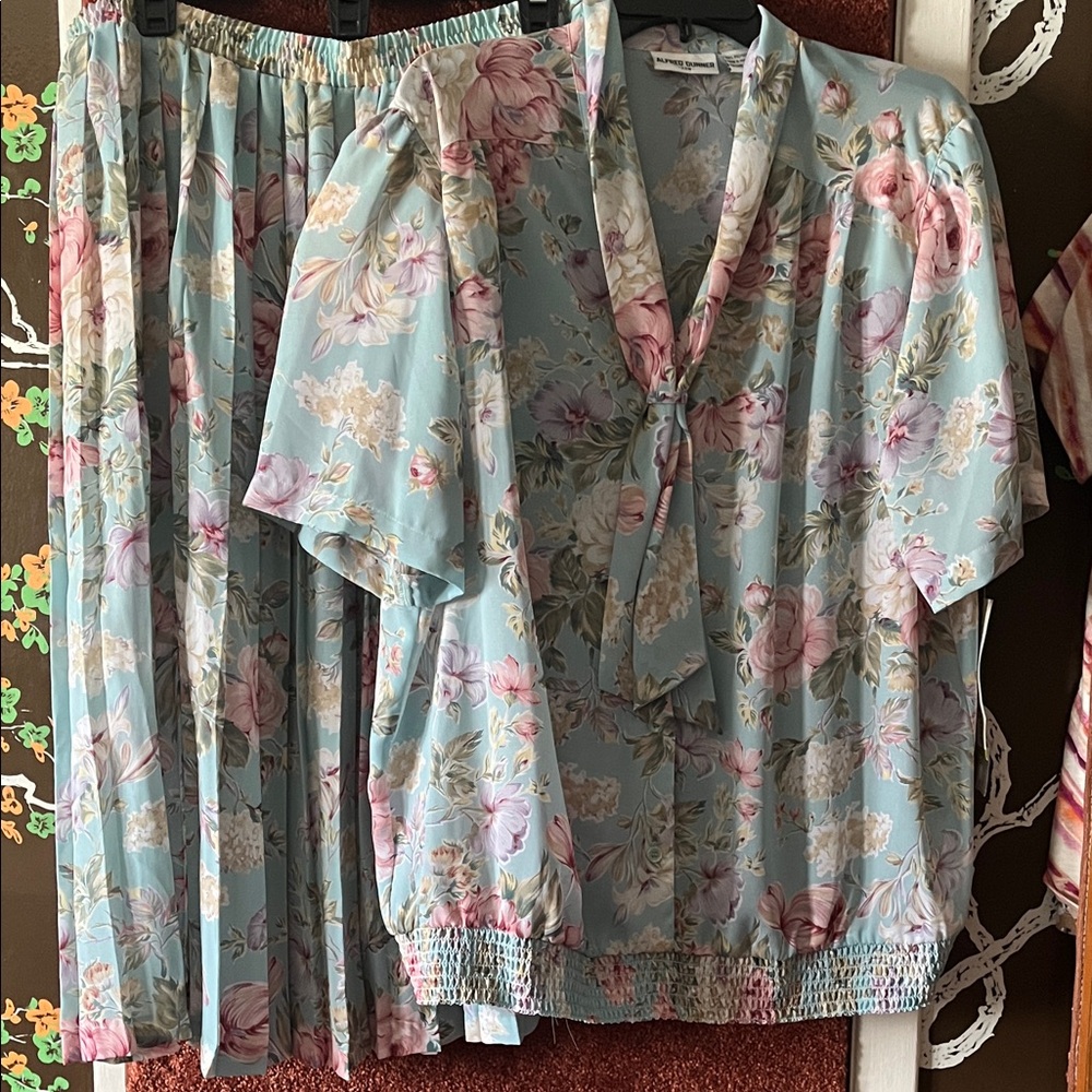 Nwt sz 22 Alfred Dunner Blue Floral 2 pc Set